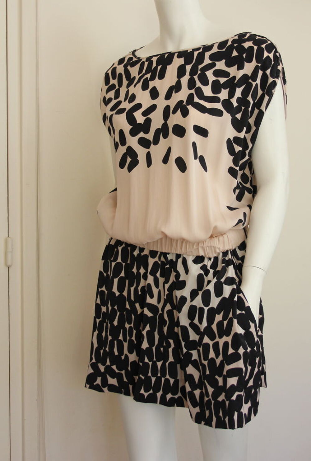 Robe soie grands zips DIANE VON FURSTENBERG T.4 Vêtements