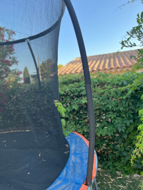 trampoline de 3m trs bon tat 100 Marseille 13 (13)
