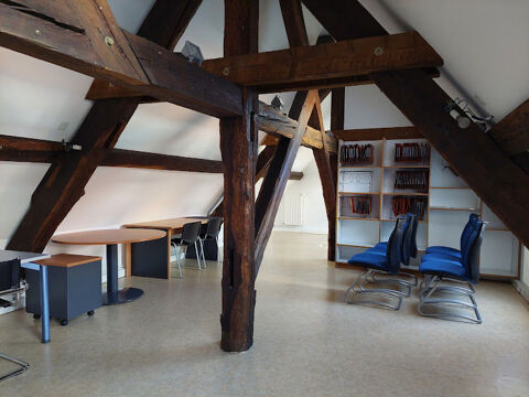 BELFORT VIEILLE-VILLE -A LOUER EXCLU  BUREAU OU LOCAL DE 70M&sup2; UTILE 800 90000 Belfort