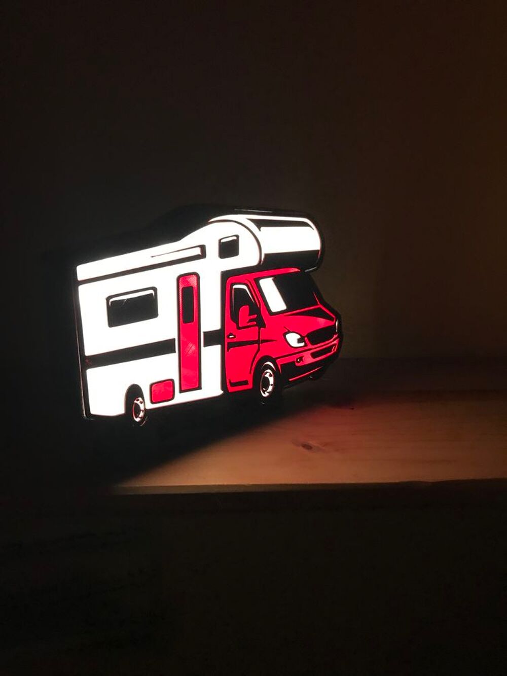 Lampe CAMPING CAR &eacute;clairage led &agrave; piles Décoration
