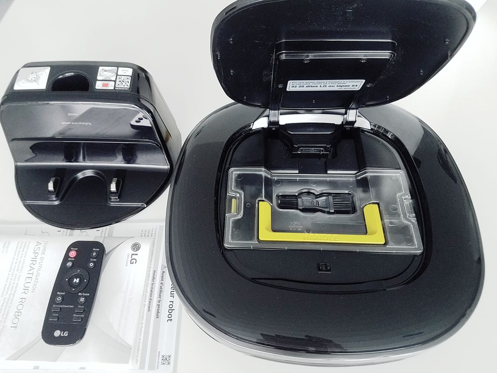 Aspirateur robot HOM-BOT VR86 Electroménager