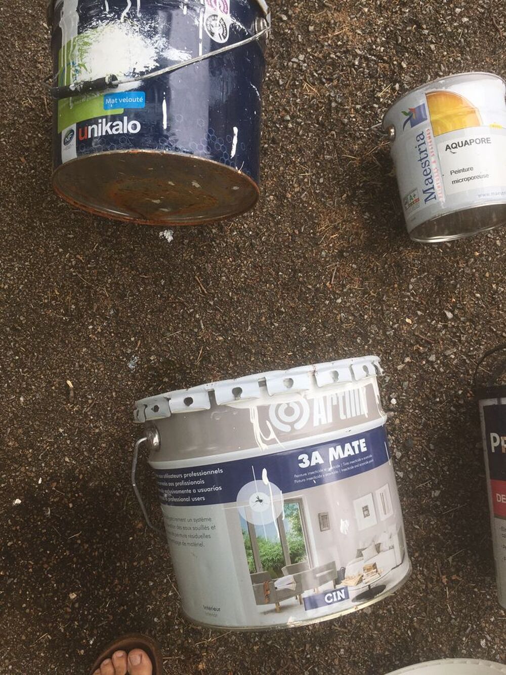 Peinture/vernis/tollens microporeuse/d&eacute;capant
Le lot 21 pots Bricolage