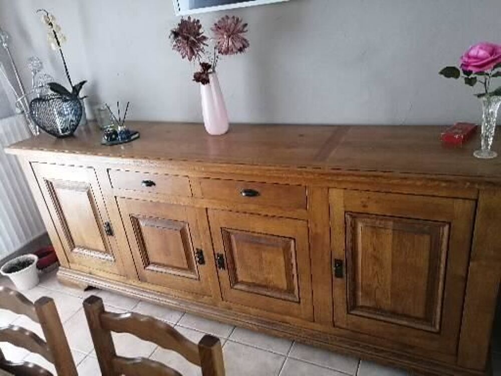 Salle &agrave; manger compl&egrave;te Meubles