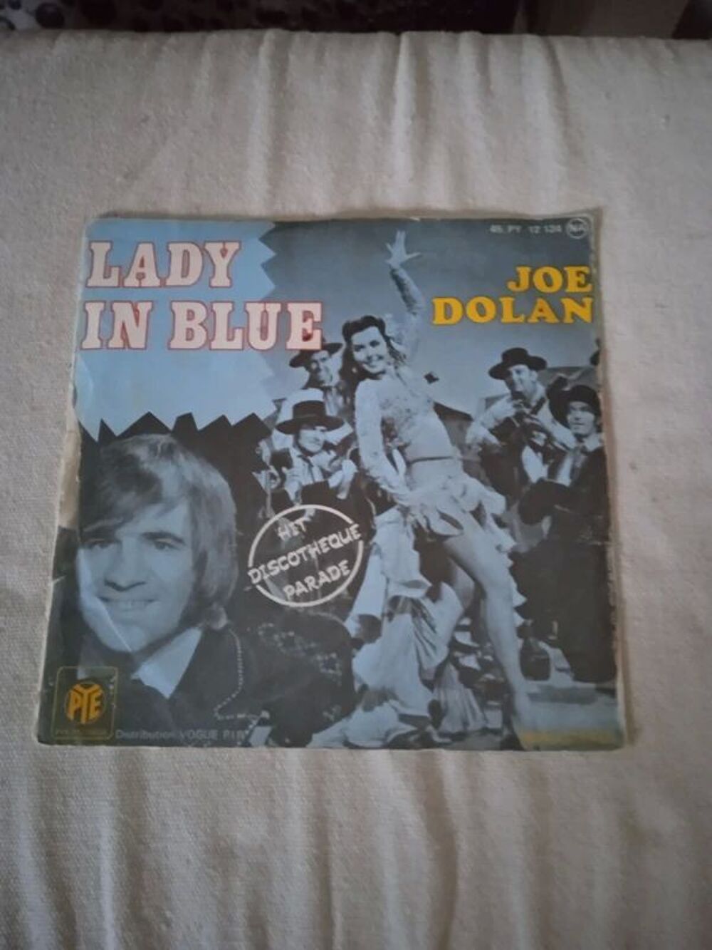 Vinyle 45 T Joe Dolan
Lady in blue
1975 DVD et blu-ray