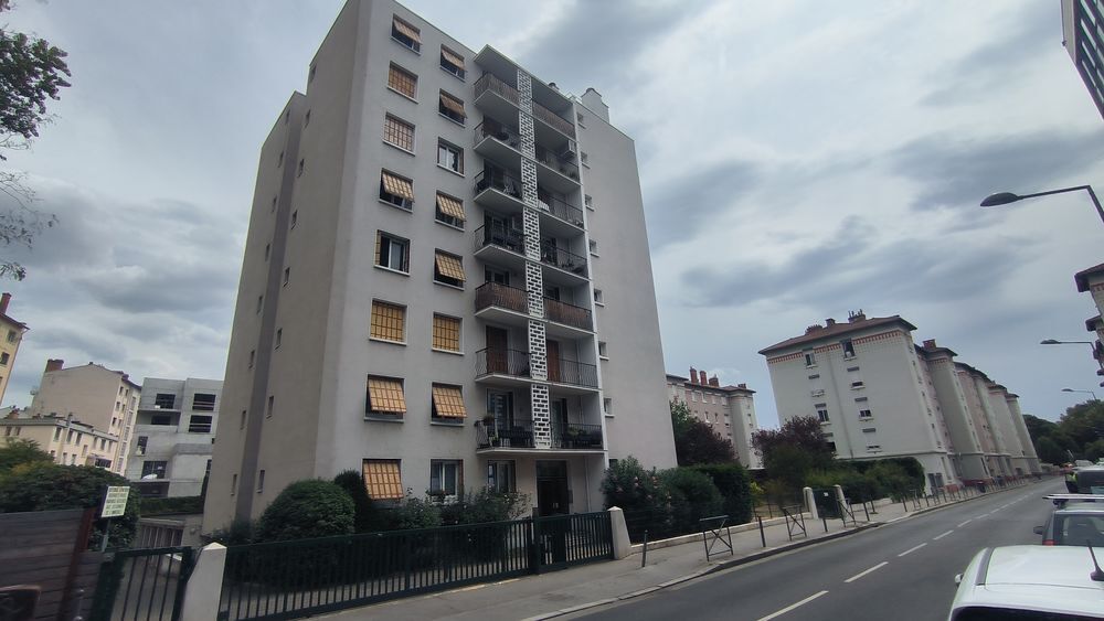 Location Colocation Colloc 3 chambres dispo Villeurbanne