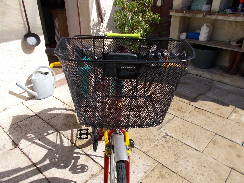 v&eacute;lo vtc LEJJEUNE vintage restaur&eacute; tres bon &eacute;tat mixte Vélos