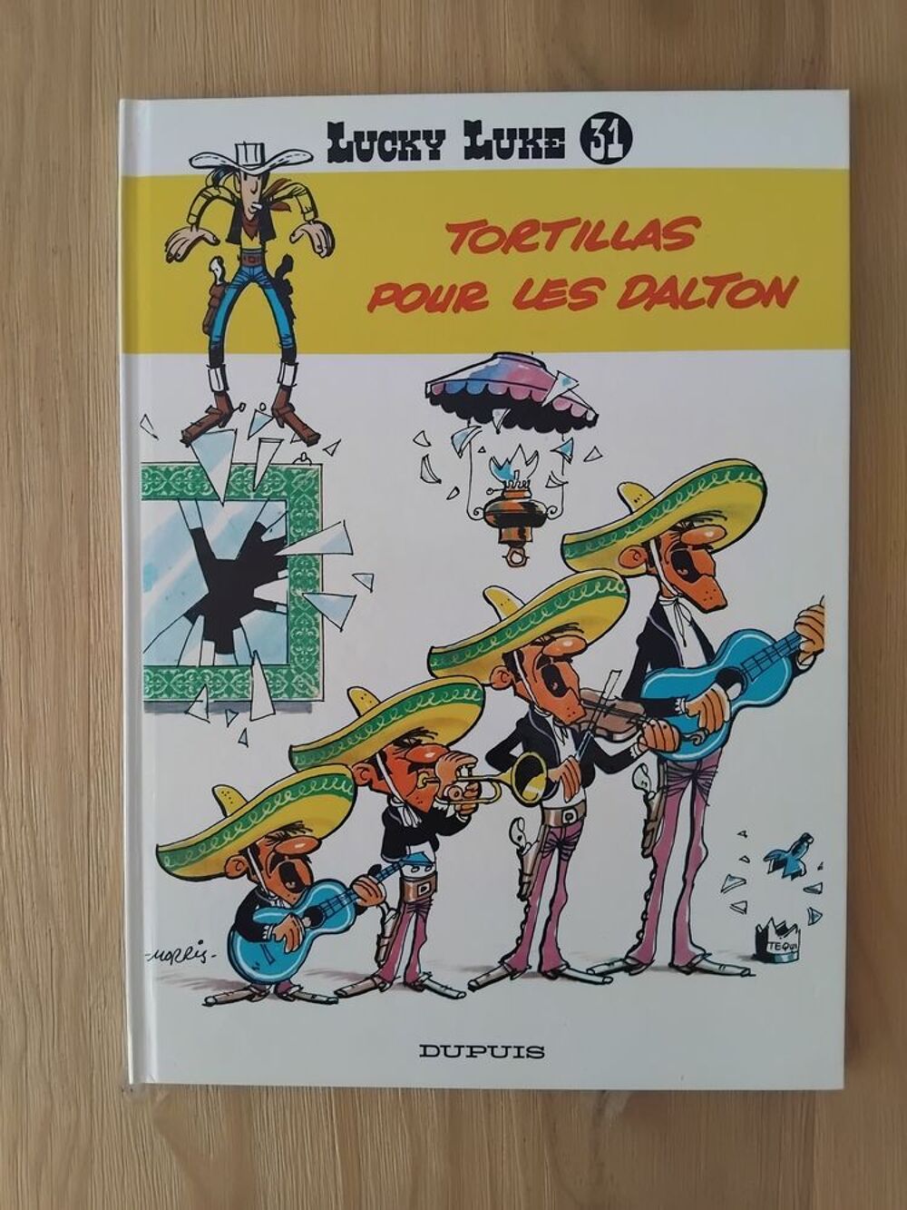 Lot de 8 albums de la s&eacute;rie LUCKY LUKE Livres et BD