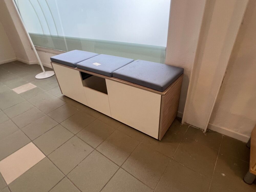 Meuble de rangement avec assise tissus confort Meubles