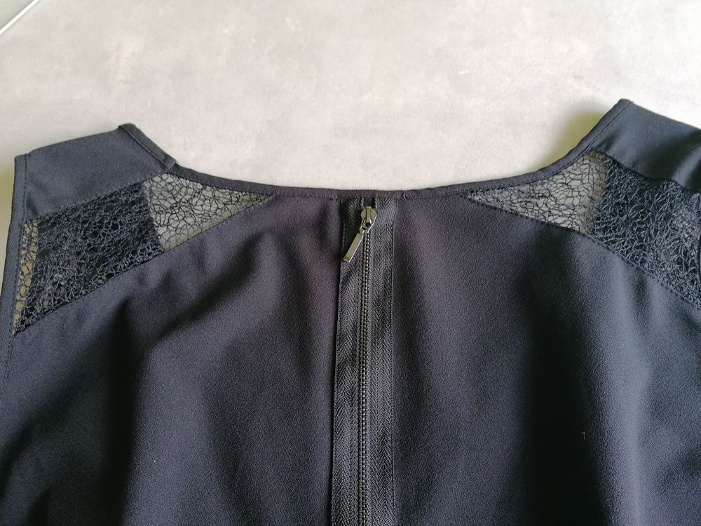 Robe noire Vtements