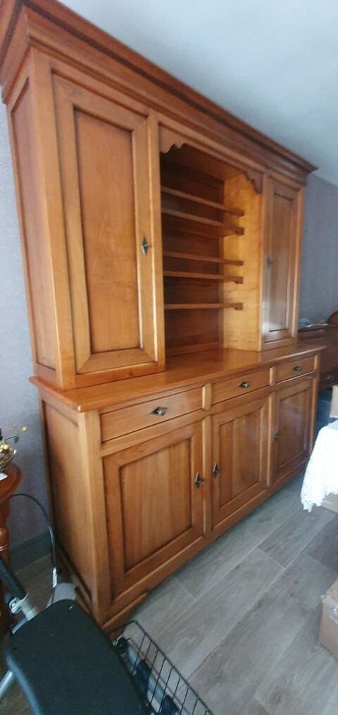 6 chaises + 1 table + 1 vaisselier en merisier Louis Philipp 1800 Leers (59)