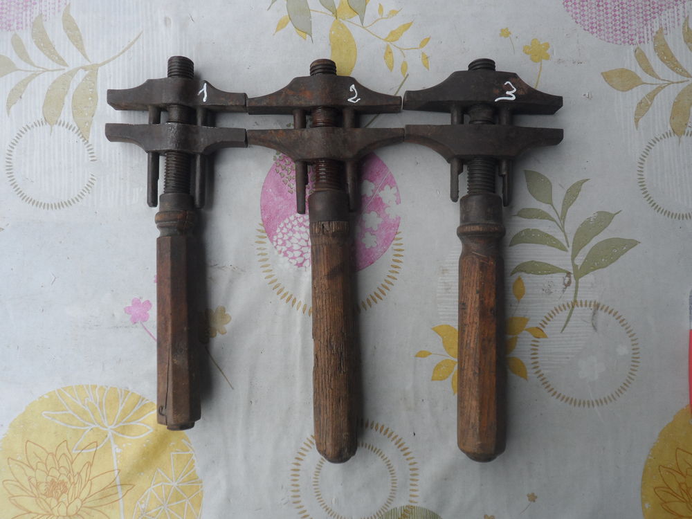 Cl&eacute;s Anglaise &agrave; molette ancienne dans leurs jus fonctionnent Bricolage