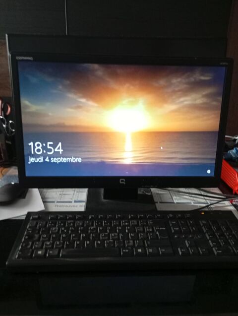 ordinateur compaq unite centrale + ecran+ imprimante HP 60 83500 La seyne-sur-mer