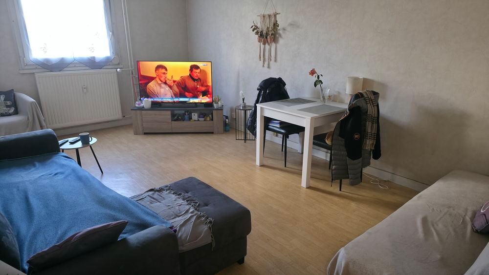 Appartement 1 pièce 38 m² · à Rillieux-la-Pape · 38 m² · 88 000 €