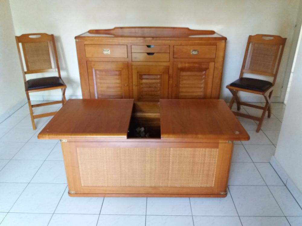 Mobilier contemporain style "colonial" Meubles