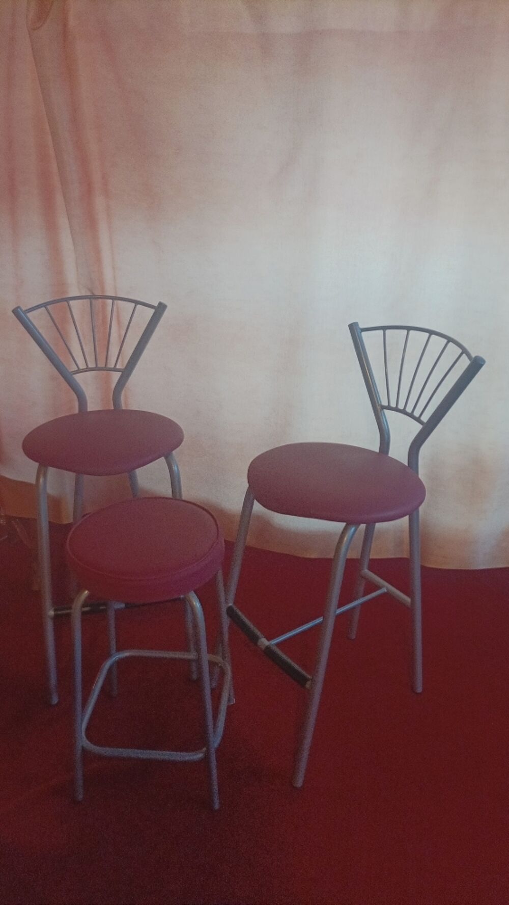 Lot tabourets de bar m&eacute;tal rouge Meubles