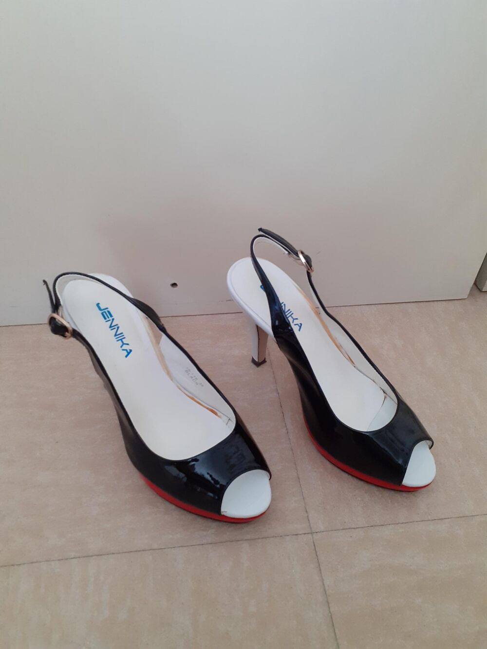 Escarpins ouverts avec bride arri&egrave;re Chaussures