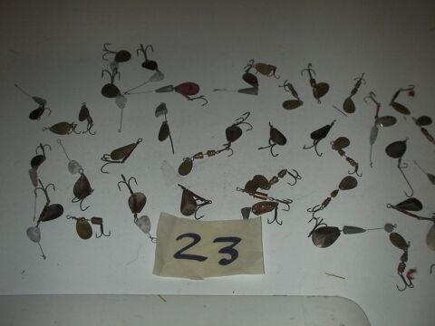 Leurres de p�che N� 23 30 Roques (31)