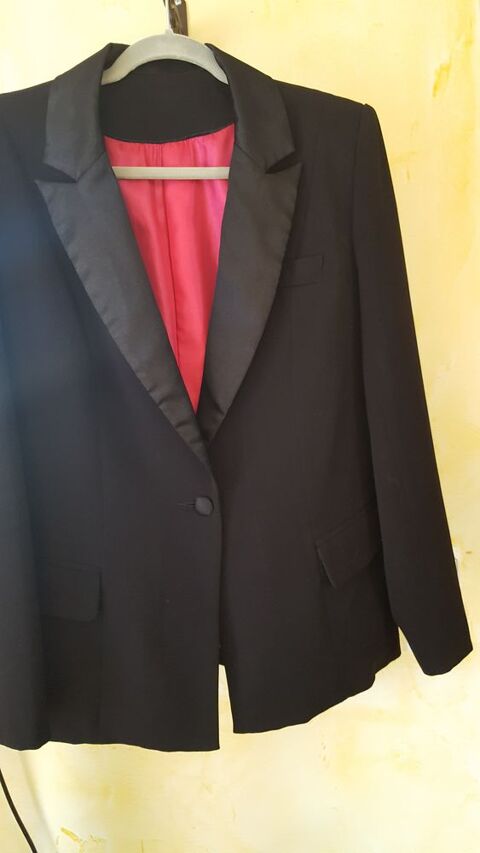 VESTE  SMOKING LAURA KENT 30 Courbillac (16)