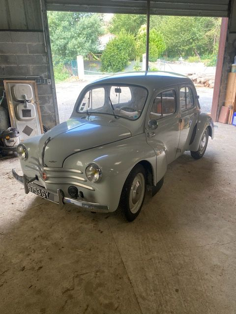 Renault r4 4cv
