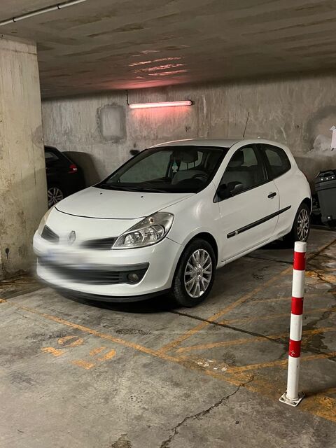 Renault clio iii Clio 3 1.6 16CV Boîte automatique