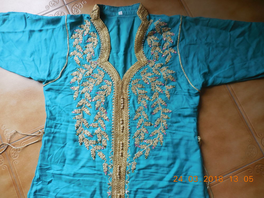 djellaba verte t 1 ou 38 40 Vêtements