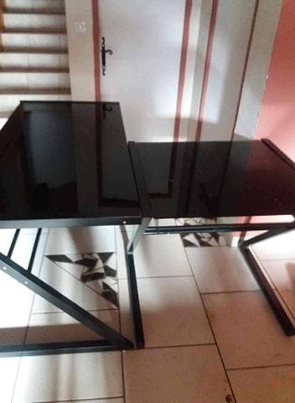 bureau m&eacute;tal et verre noir Meubles