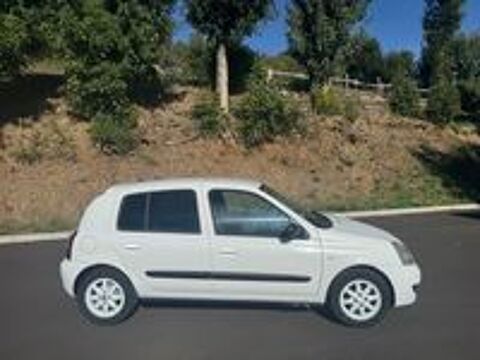 Clio II Clio 1.5 dCi 65 Campus Authentique 2008 occasion 15100 Les Ternes