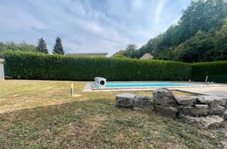 Vente Maison Maison individuelle avec piscine à    vendre €