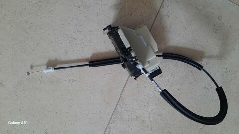 Pi&egrave;ces et &eacute;quipements Voiture Pi&egrave;ces et &eacute;quipements Voiture  occasion Boutigny-sur-Essonne 91820