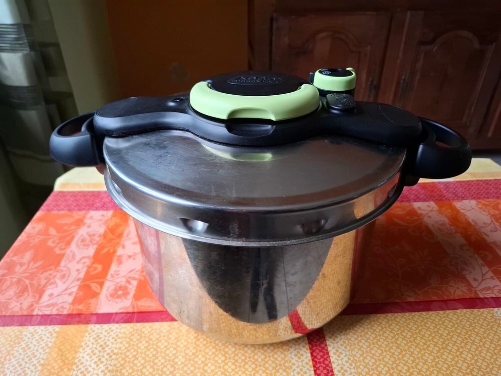 AUTOCUISEUR SEB 7,5 L Electroménager