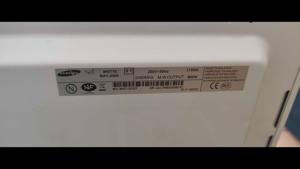 FOUR MICRO ONDE SAMSUNG Electroménager