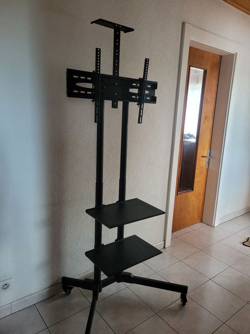Support TV &agrave; roulette Meubles