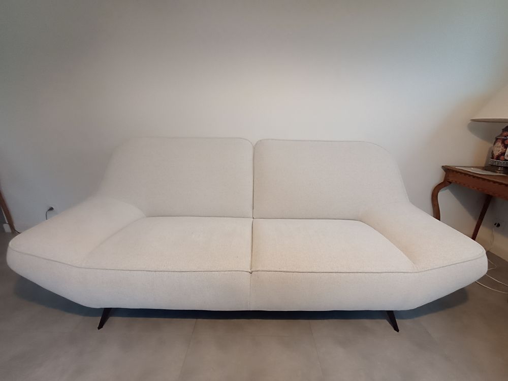 CANAP&Eacute; CHIC - &Eacute;TAT NEUF CAUSE D&Eacute;M&Eacute;NAGEMENT Meubles