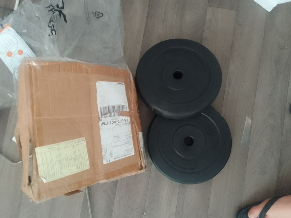 Ensemble de 2 poids de remise en forme de 5 kg neuf Sports