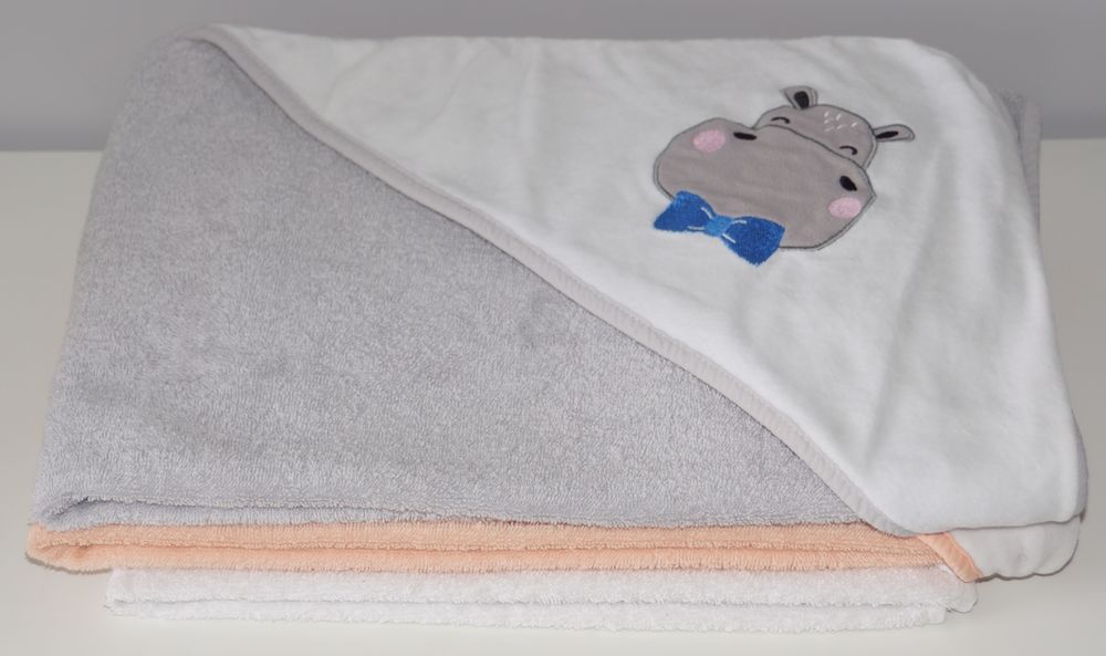 LOT CAPES DE BAIN Vêtements enfants