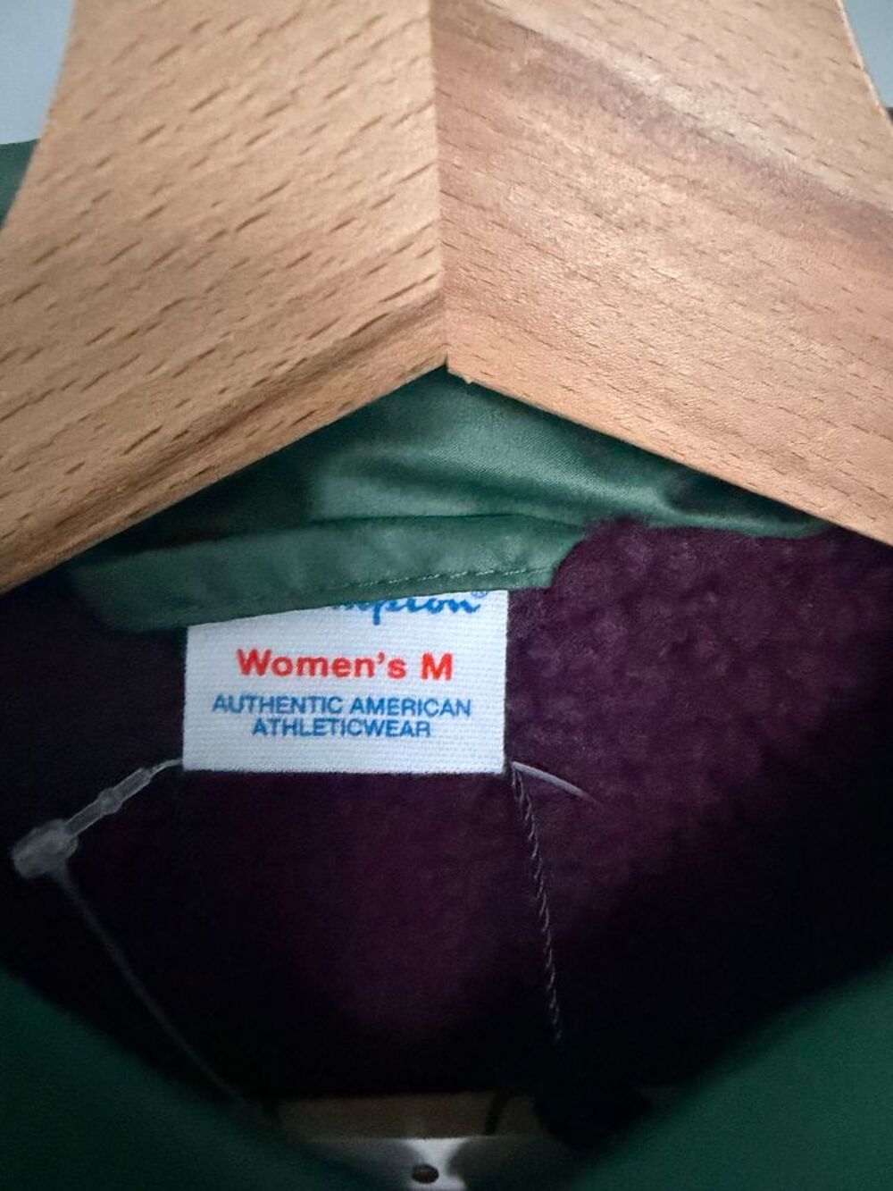 veste Champion taille M int&eacute;rieur polaire Vêtements