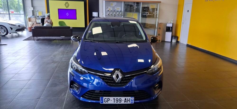 Clio V CLIO 5 ECO G100 BV6 EVOLUTION 1ERE MAIN 2023 occasion 33370 Tresses
