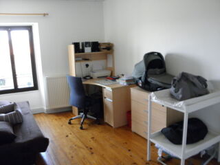  Appartement à louer 3 pièces 90 m² Espaly-saint-marcel