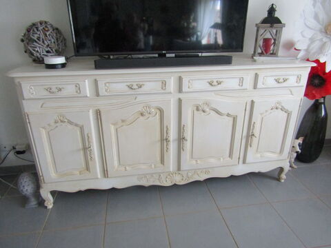 BUFFET EN CHENE MASSIF CERUCE 
180 Le Champ-Saint-P�re (85)