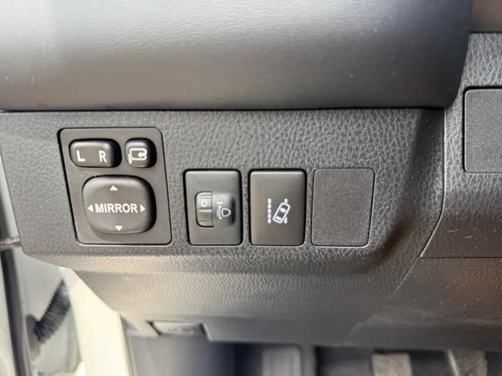 RAV 4 RAV4 Pro 143 D-4D 2WD Design Business 2017 occasion 55100 Verdun