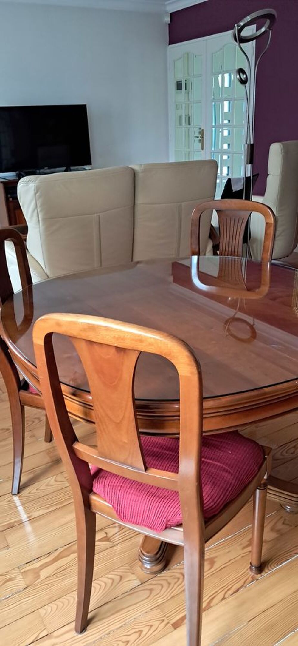 TABLE EN MERISIER MASSIF Meubles
