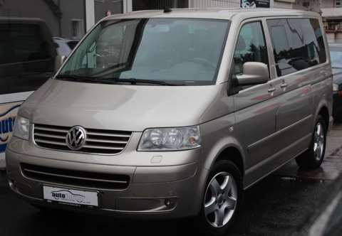 Volkswagen MULTIVAN 235 2006 occasion Cr&eacute;teil 94000