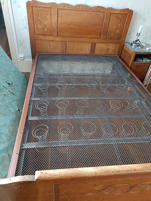 SOMMIER METALIQUE AVEC RESSORT ANNEE 50 ET SON LIT EN BOIS 130 Villers-Saint-Paul (60)