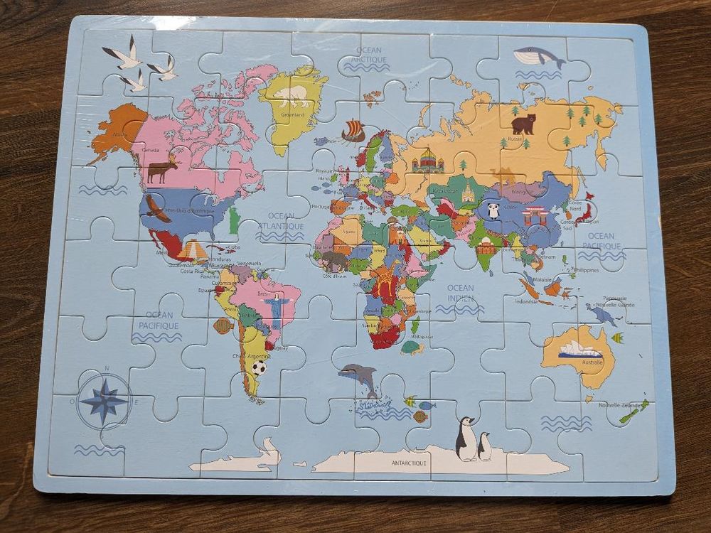 Puzzle du monde 48 pi&egrave;ces neuf emball&eacute; Jeux / jouets