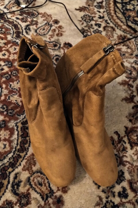 Bottine taille 40 20 Paris 17 (75)