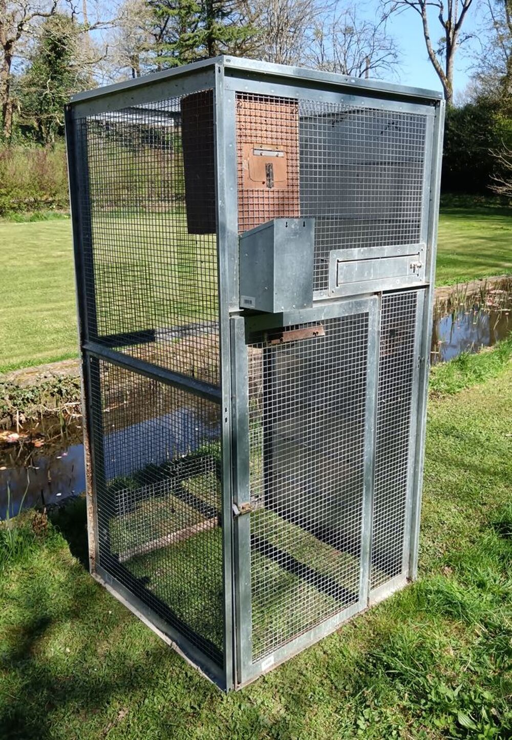   Volière 1x1x2 avec accessoires 