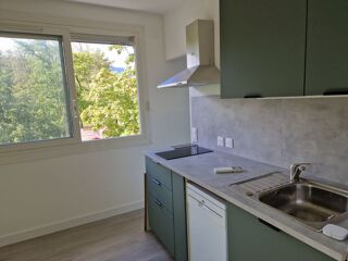  Appartement à louer 2 pièces 22 m² Grenoble