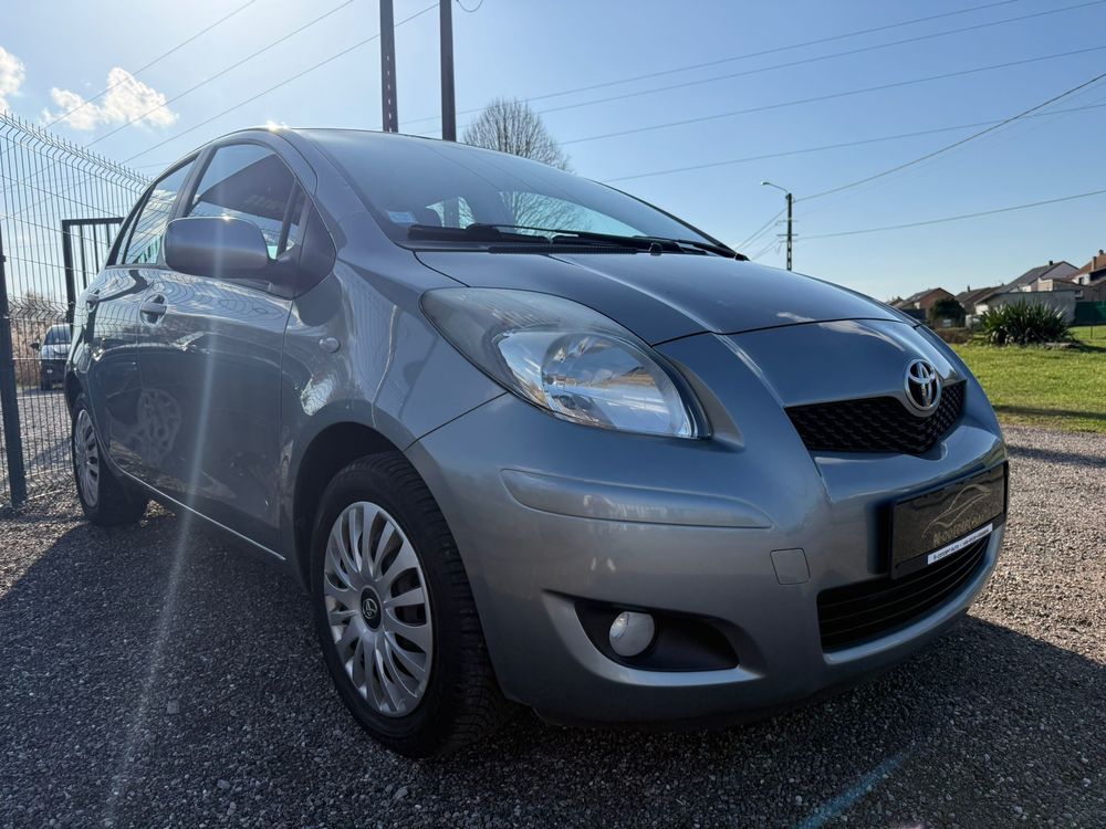 Yaris 100 VVT-i Millenium 2011 occasion 57880 Ham-sous-Varsberg