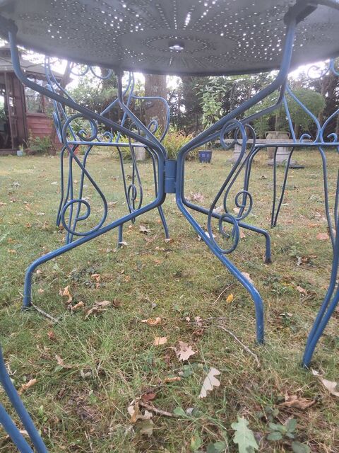 Table de jardin et ces chaises Pomps (64)