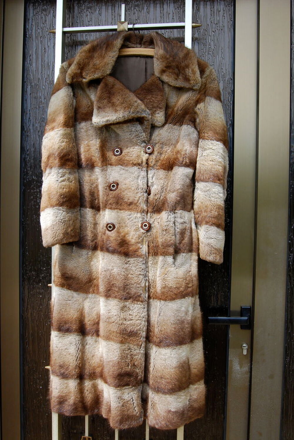 MANTEAU EN RAT D'AMERIQUE Vêtements